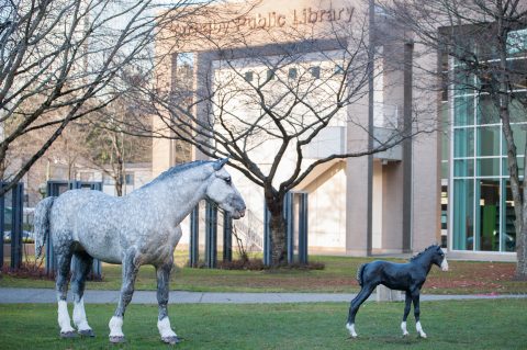 Evangeline and Bay Bebe horse sculptures by Joe Fafard Evangeline and Bay Bebe horse sculptures by Joe Fafard